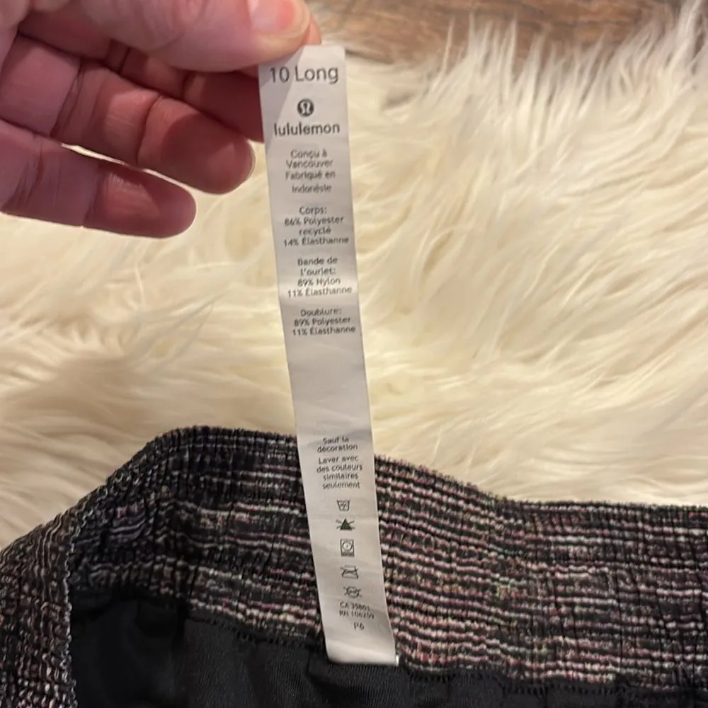 Lululemon Athletica x Peleton Limitless 4 Hotty Hot Shorts - Image 5