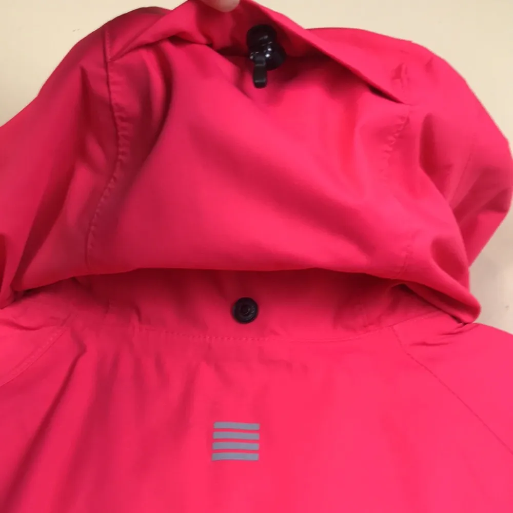 Lands’ End Women’s Waterproof Hot Pink Gray Hooded Zip-Up Jacket - Image 9