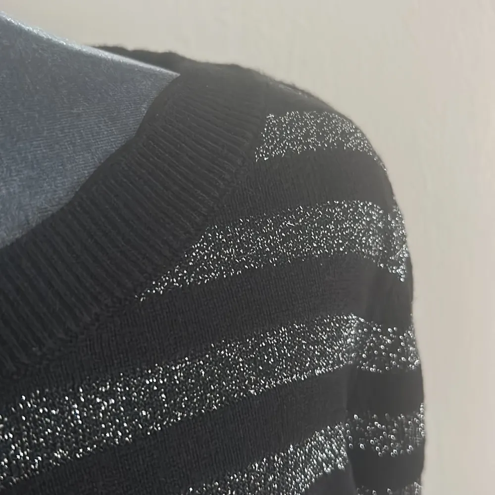 MK Sweater Black Size M - Image 4