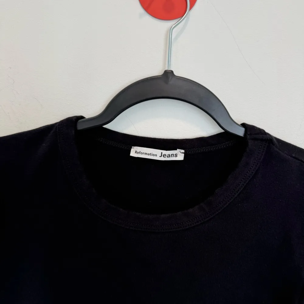 Reformation Jeans Black Puff Sleeve Tee size M - Image 2