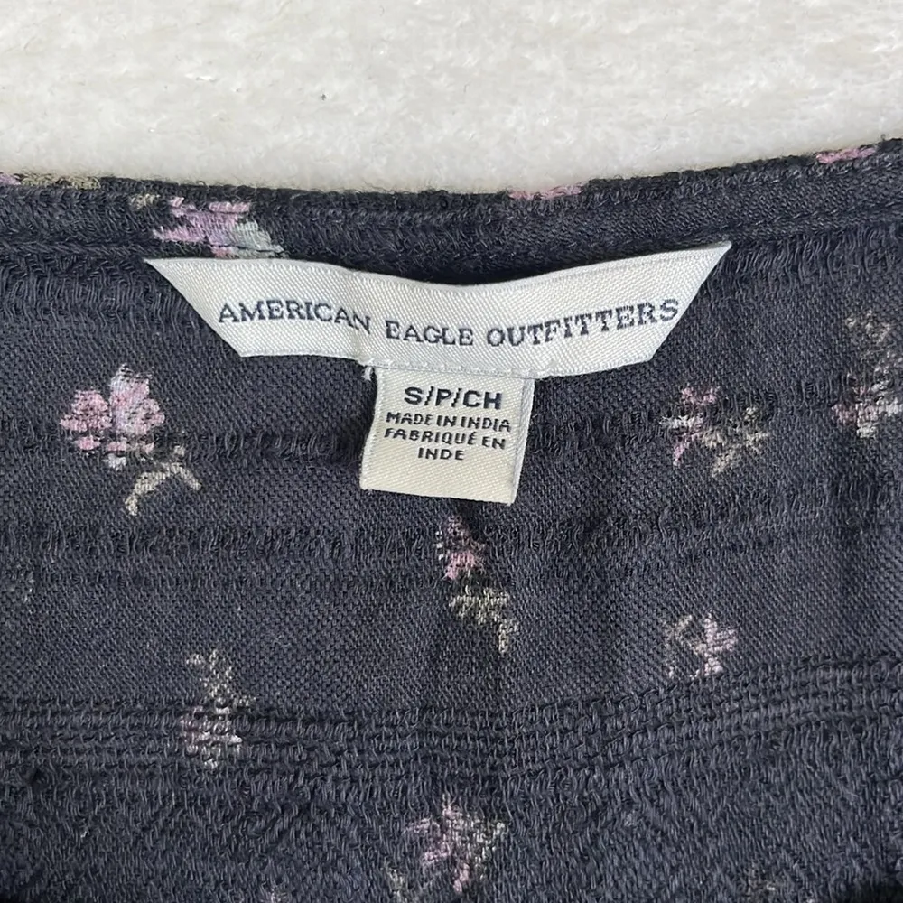 American Eagle Women’s Crop Top Blouse Size Small - Image 6