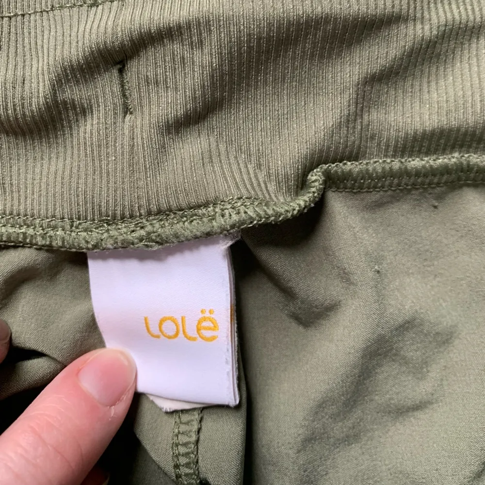 Lole Green Joggers Cropped Length M - Image 3