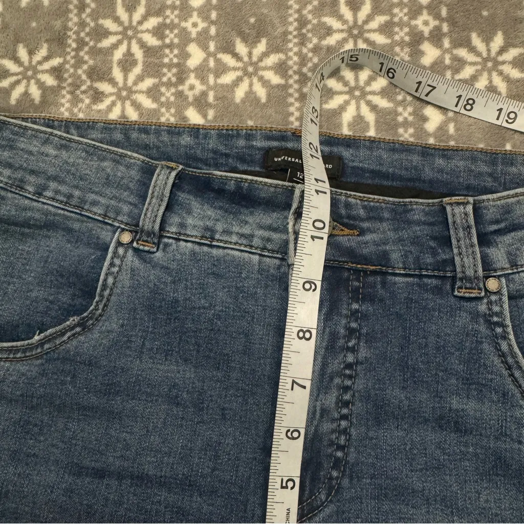 Universal Standard Seine High Waist Jeans in Blue Size 12 - Image 9