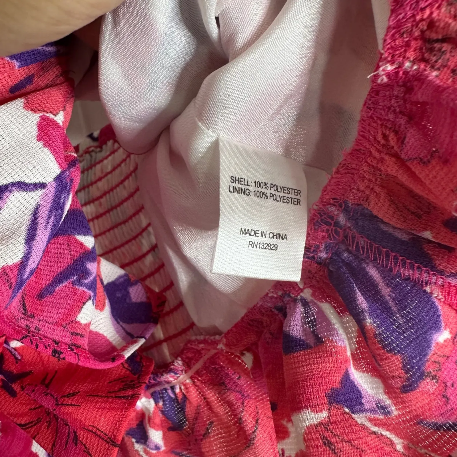 Lovers Friends Revolve‎ Brady pink smocked floral crop top size small feminine - Image 6