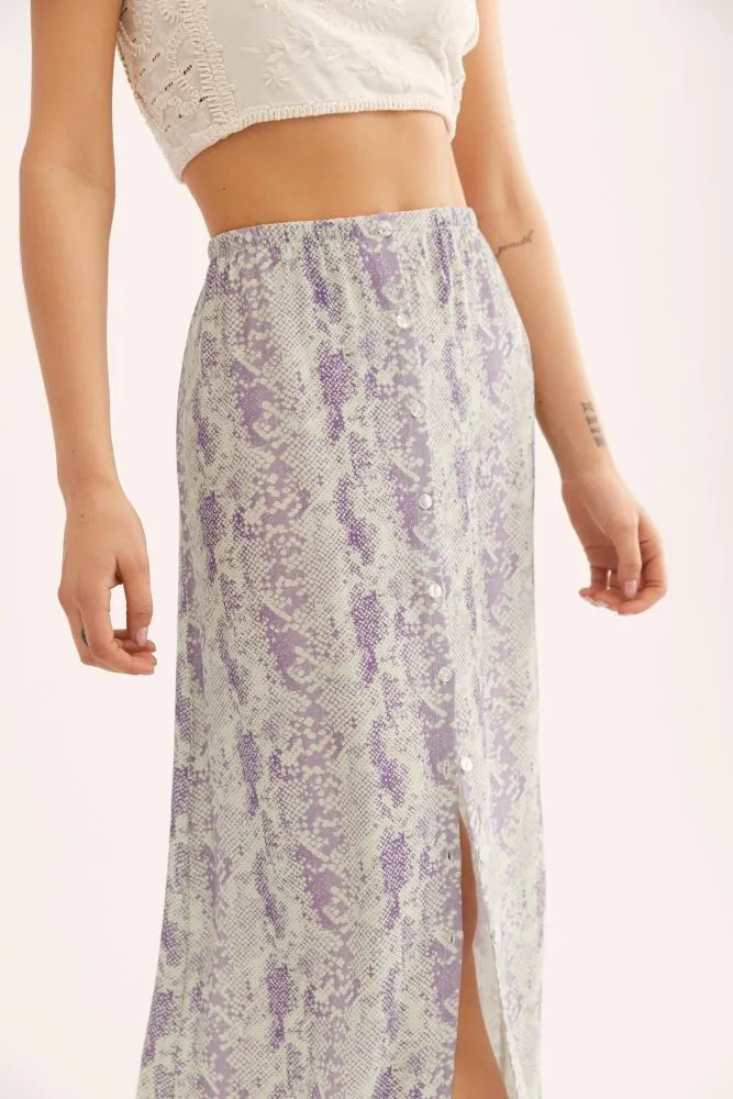 Katie Button Front Skirt - Image 3