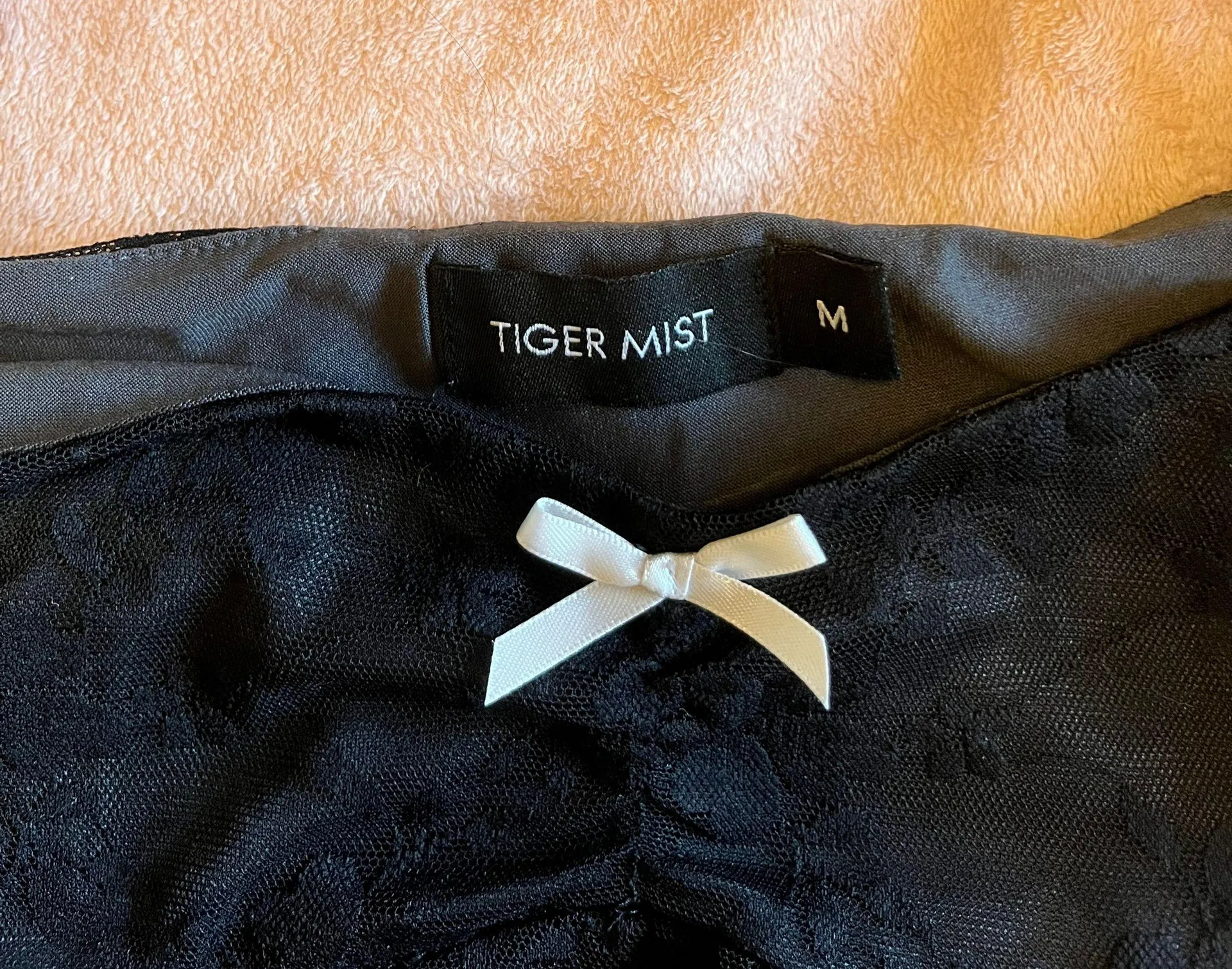 Black Lace Set - Image 5