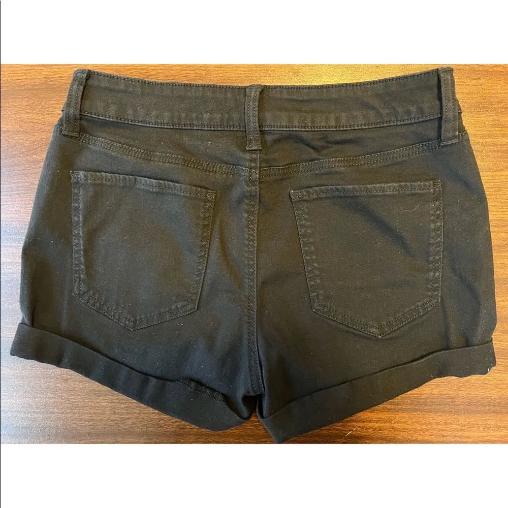 So - Low-Rise Favorite Shortie Shorts - Black (Size 9) - EUC - Image 3