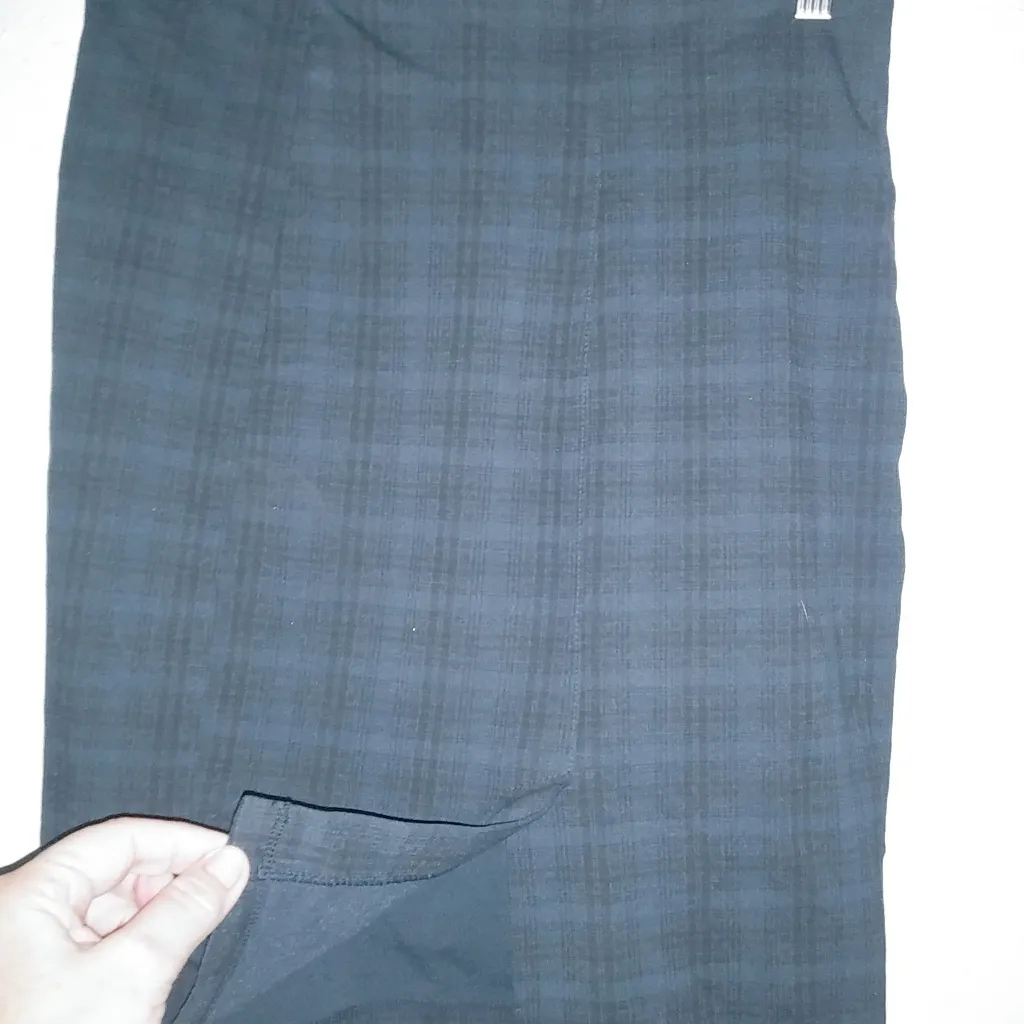 Liverpool Jeans Co. 8P Pull On Stretch Mini Skirt Blackwatch Tartan Plaid Petite - Image 2