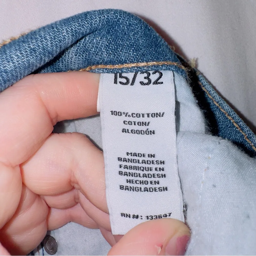 Celebrity Pink Medium Wash Denim High Waisted Frayed Hem Cut Off Jean Shorts - Image 4