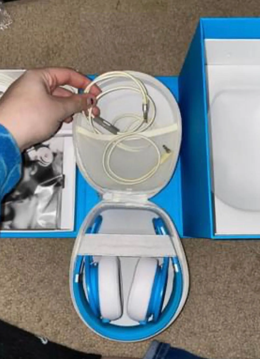 Beats by Dr. Dre Mixr Headphones - Image 3