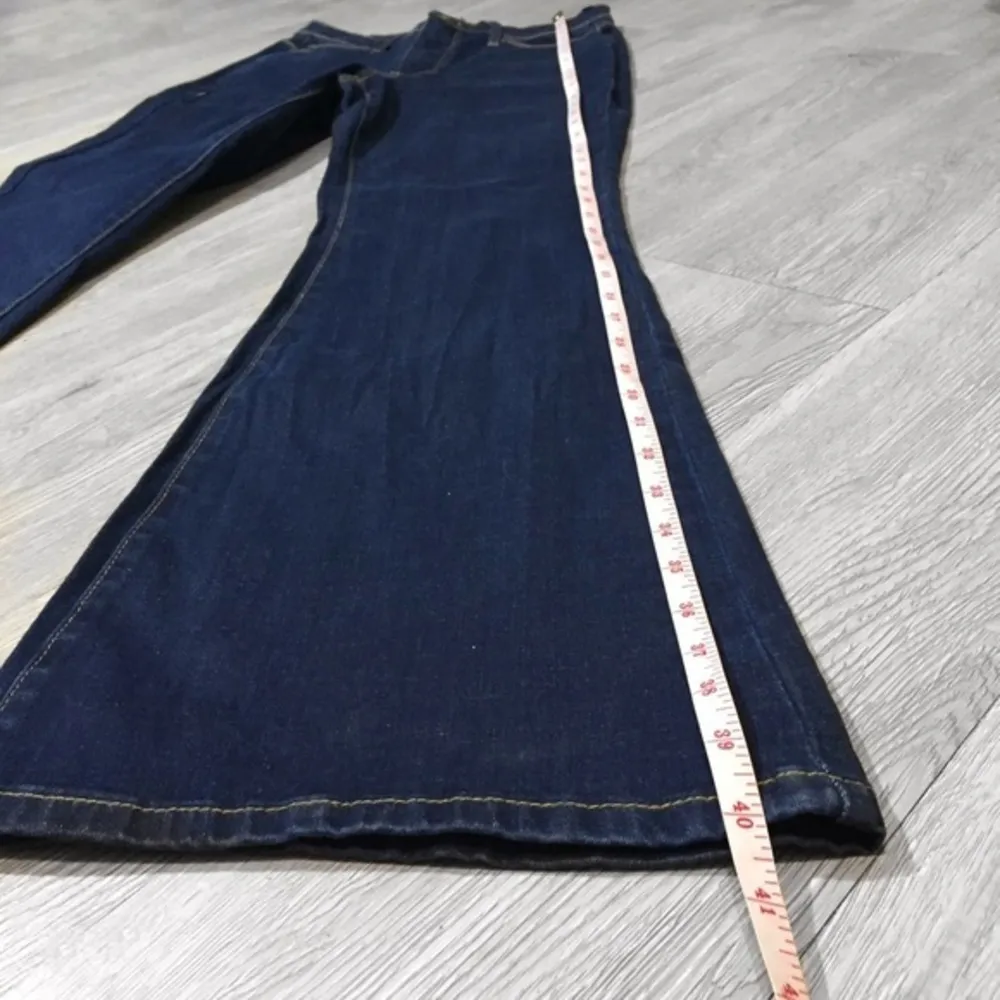 NWOT  All Around Effortless Flared Jeans - Image 5