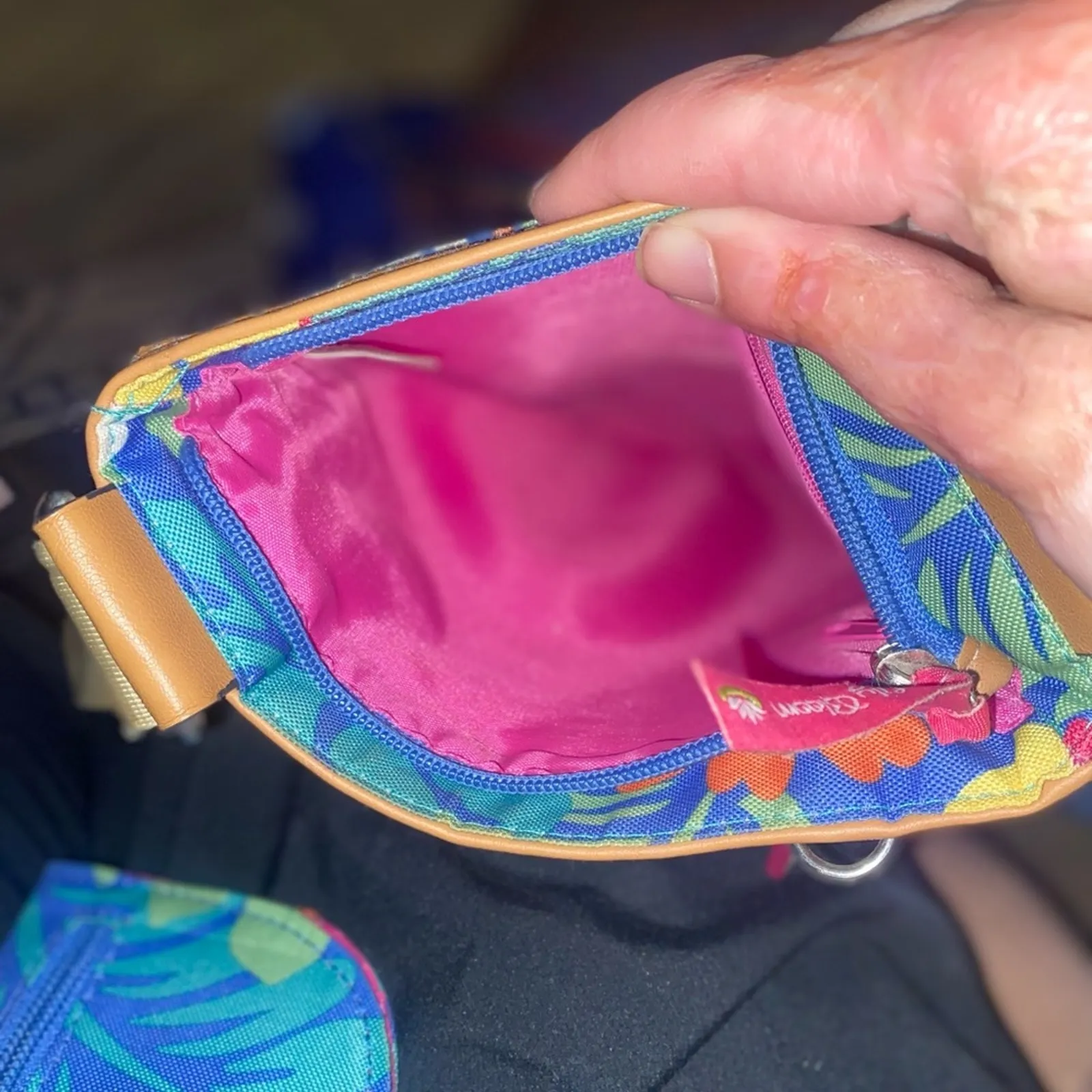 Lilly bloom shoulder bag and coin holder - Image 8