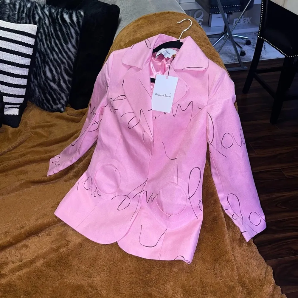 House of Sunny Pink Boxy Island Logo Blazer Size 2 - Image 5