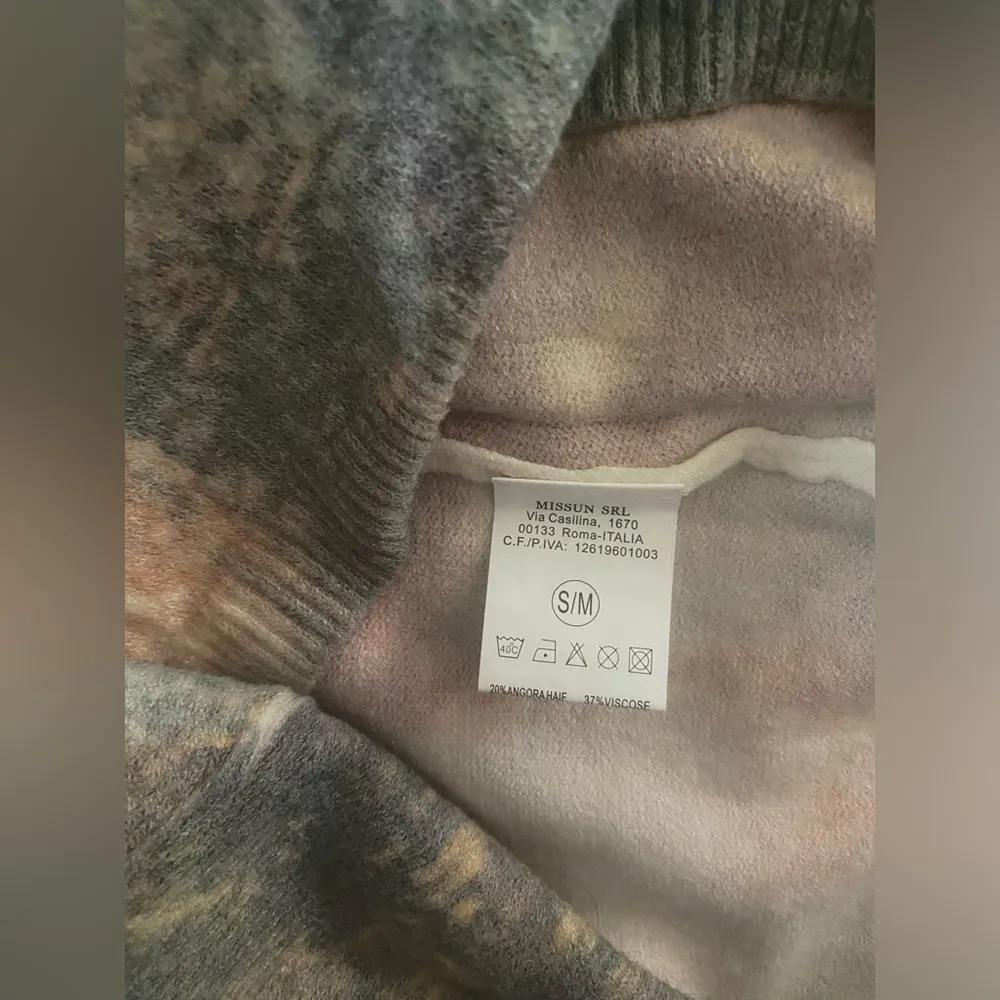 Louise Orop Angora Blend Comfy Soft Sweater Italian Made Women’s Size S/M NWT Size M - Image 8