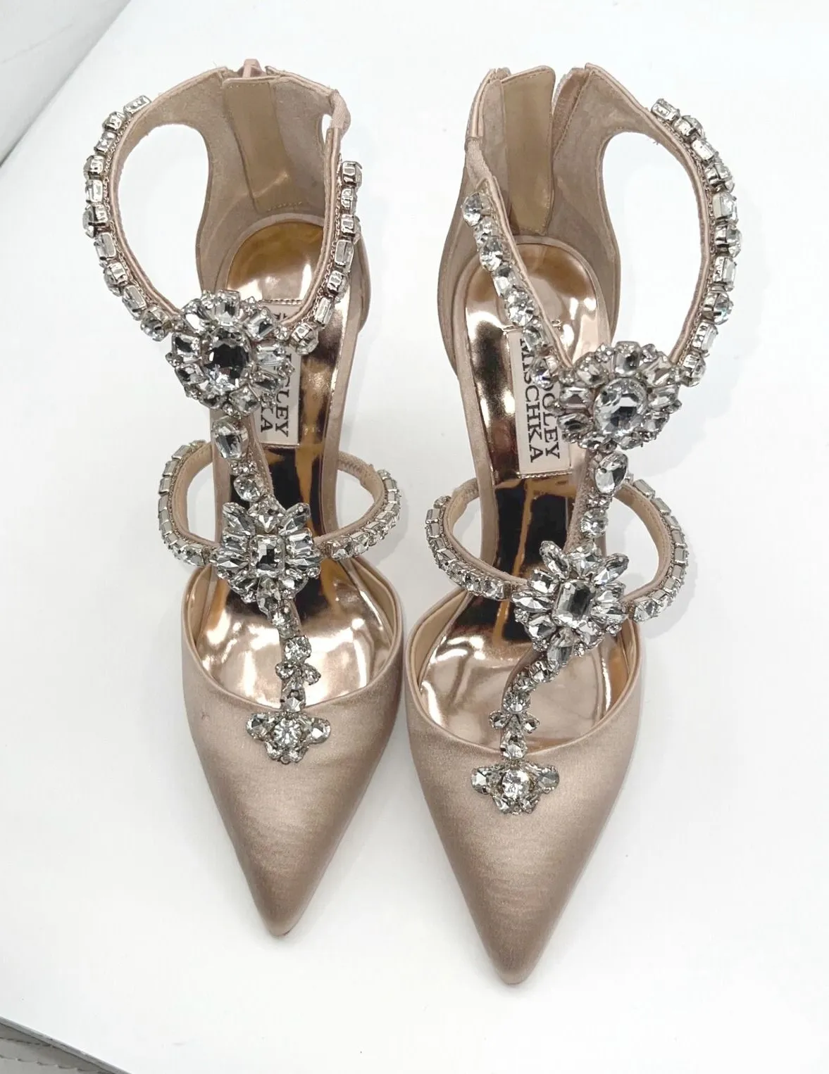 Badgley Mischka Womens 5 Crystal Embellished Satin Stiletto Heels Pump Champagne - Image 1