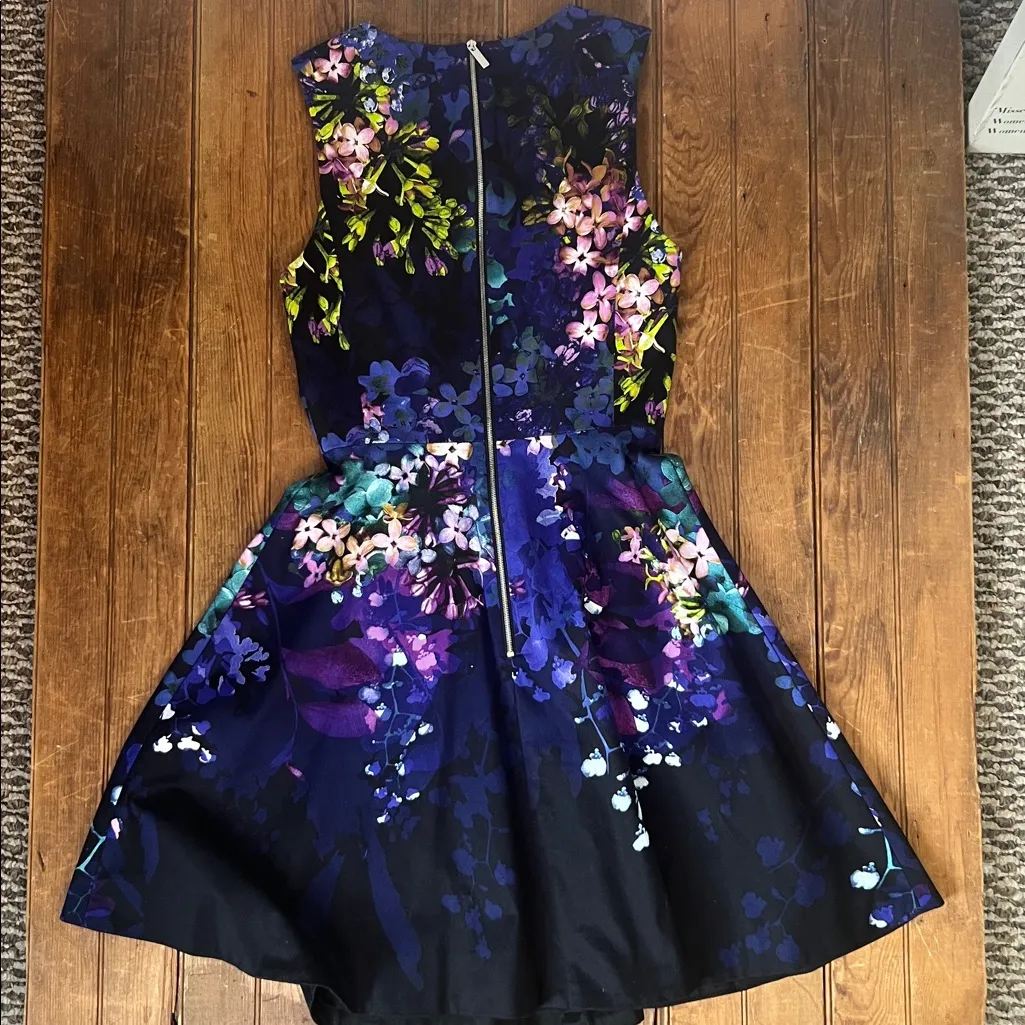 Karen Millen Blue Purple Fit and Flare Floral sleeveless cotton Mini Dress - Image 10