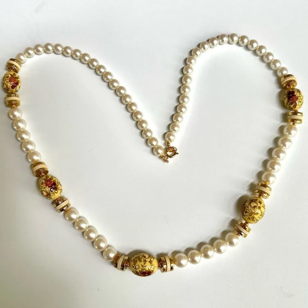 Vintage Faux Pearl floral beaded long necklace - Image 4