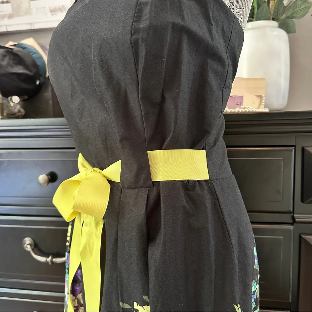 Madison Leigh Floral Fit & Flare Dress Sz 12 - Image 3