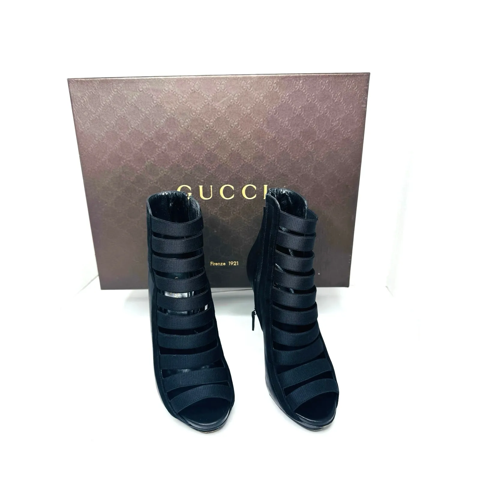 Gucci Black Caged Nappa Kid Scamosciato Elastic Olimpia Open Toe Booties 36.5 - Image 5