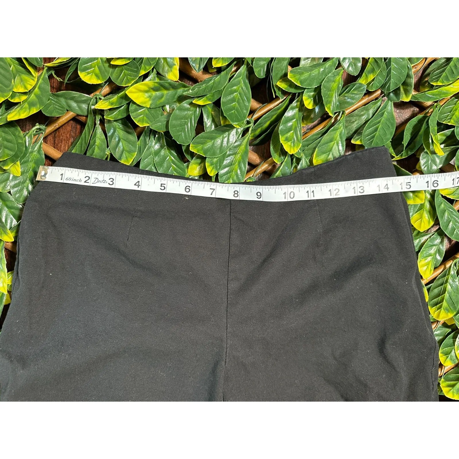 Boston Proper Black Classic Shorts Size 8 - Image 4