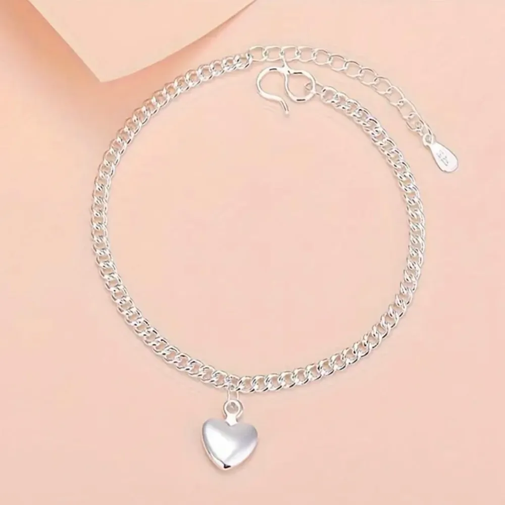 925 Sterling Silver Heart-Shaped Pendant Bracelet New in Packaging - Image 3