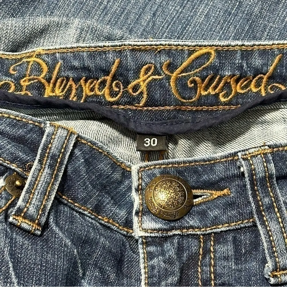 Blessed & Cursed 30 Medium Blue Embroidered Studded Forbidden Fruit Skinny Jeans - Image 7