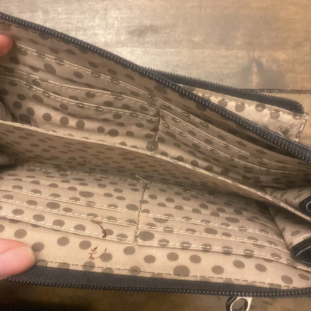 Relic‎ black leather wristlet wallet - Image 3