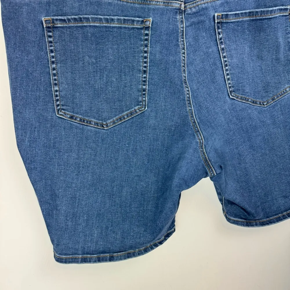 Lane Bryant Tighter Tummy High Rise Bermuda Jean Shorts Sz 28 Medium Wash - Image 12