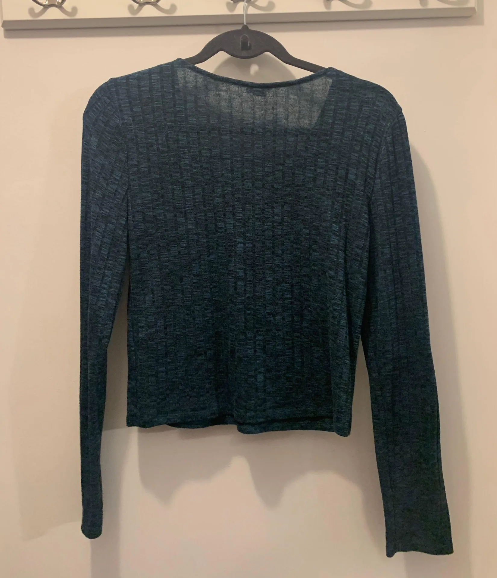 Long Sleeve V Neck Shirt - Image 3