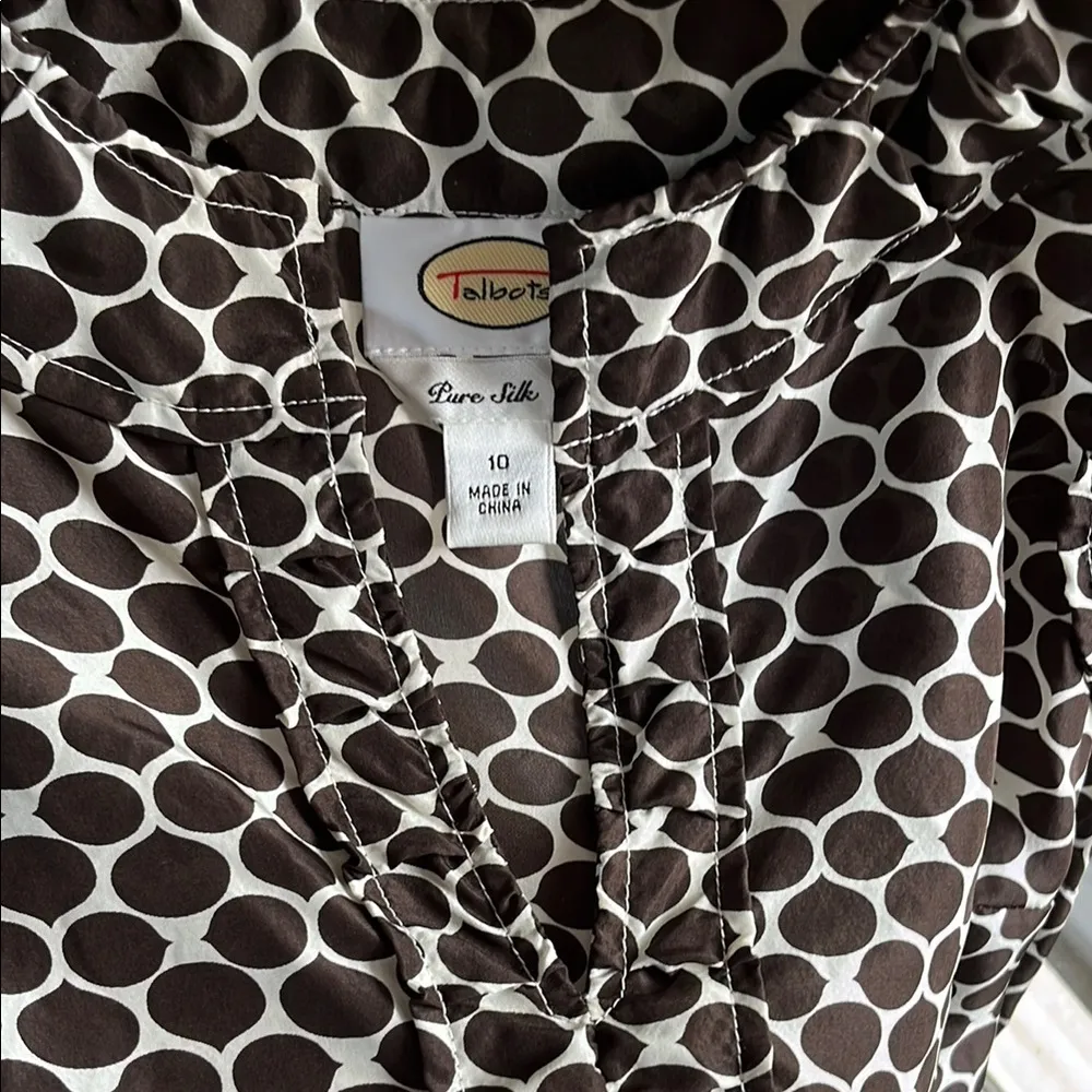 Talbots Brown and Cream Ruffled Bib Collar Blouse - Image 10