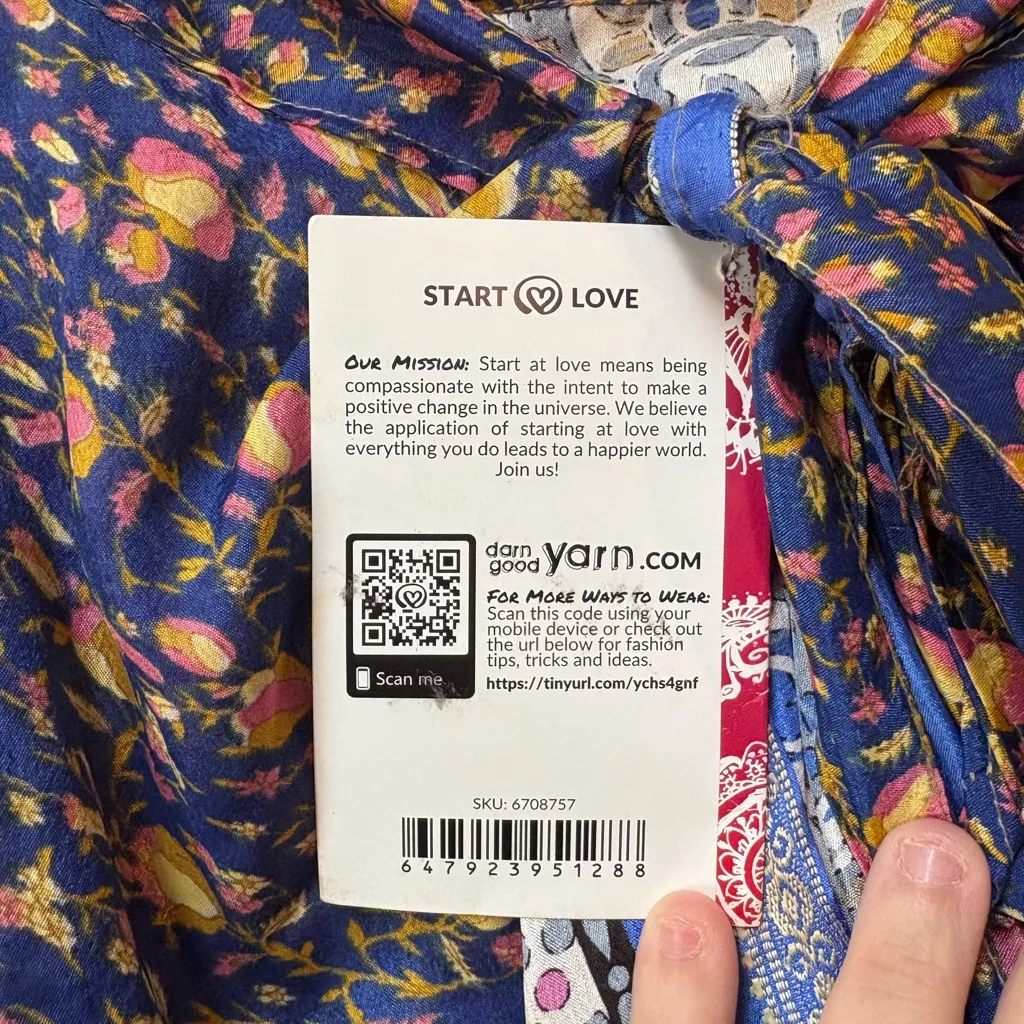 Reversible Sari Silk Wrap Skirt Blue Floral | Darn Good Yarn Boho Size undefined - Image 8