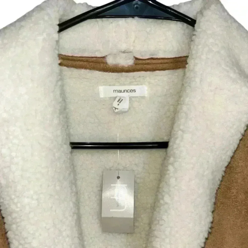 NWT MAURICE Women’s Maurice’s Plus Size faux Suede Sherpa Lined Vest XXL - Image 4