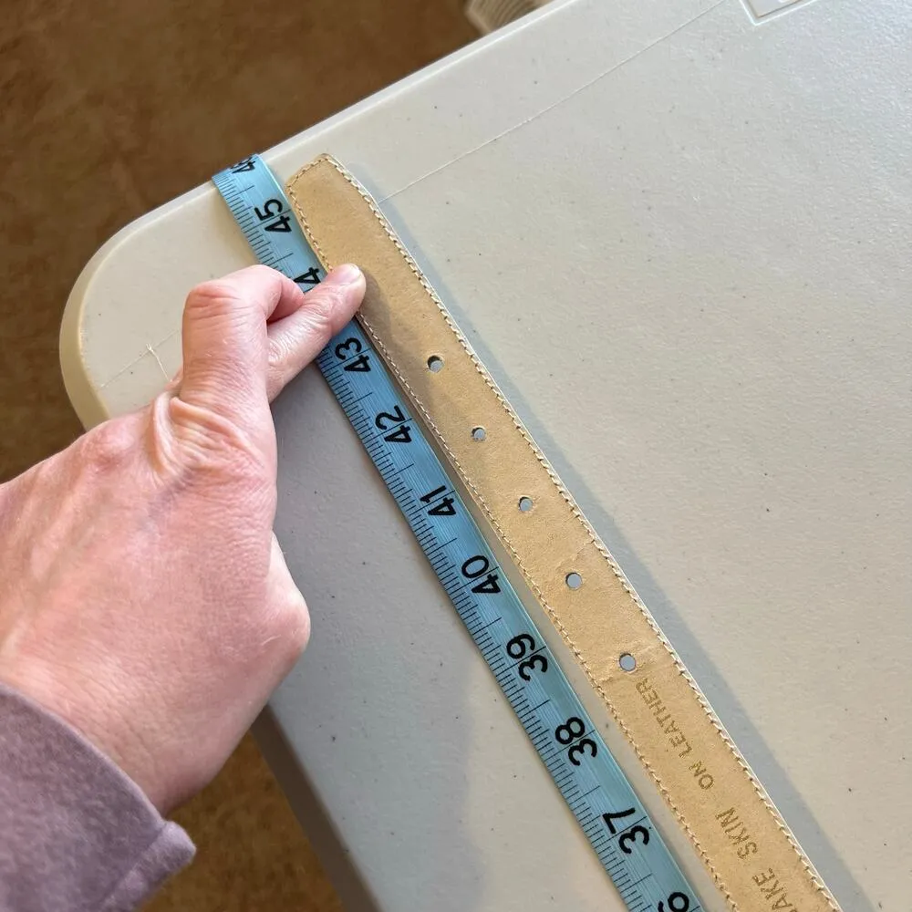 Vintage 90s White Genuine Snake Skin Leather Golden Buckle Belt - Image 3