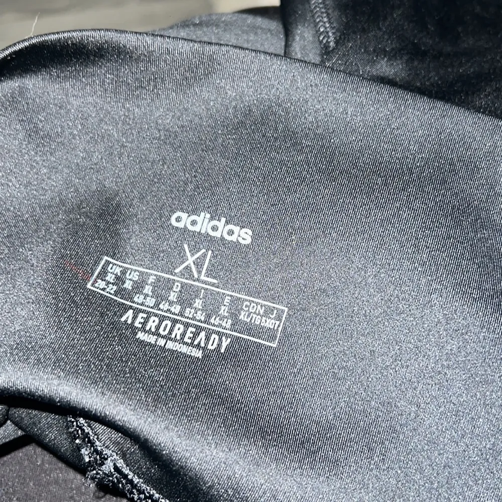 Adidas leggings XL - Image 4