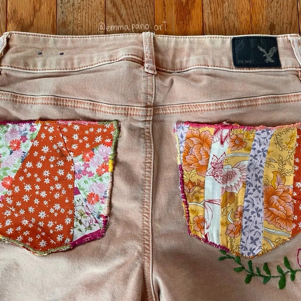 pink quilted reworked embroidered American Eagle Outfitters shorts - Image 5
