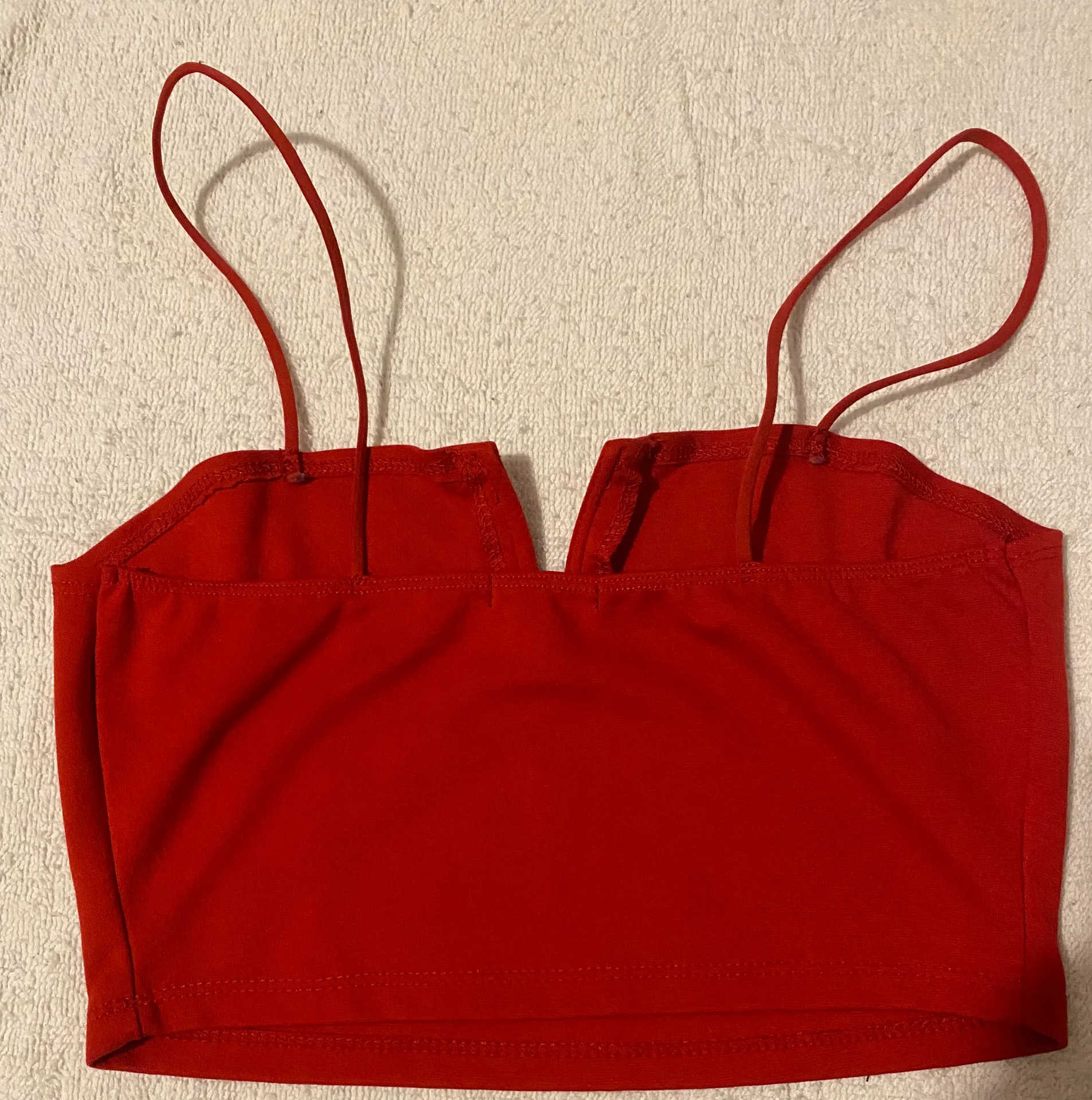 Red Cropped Tank Top - Image 3