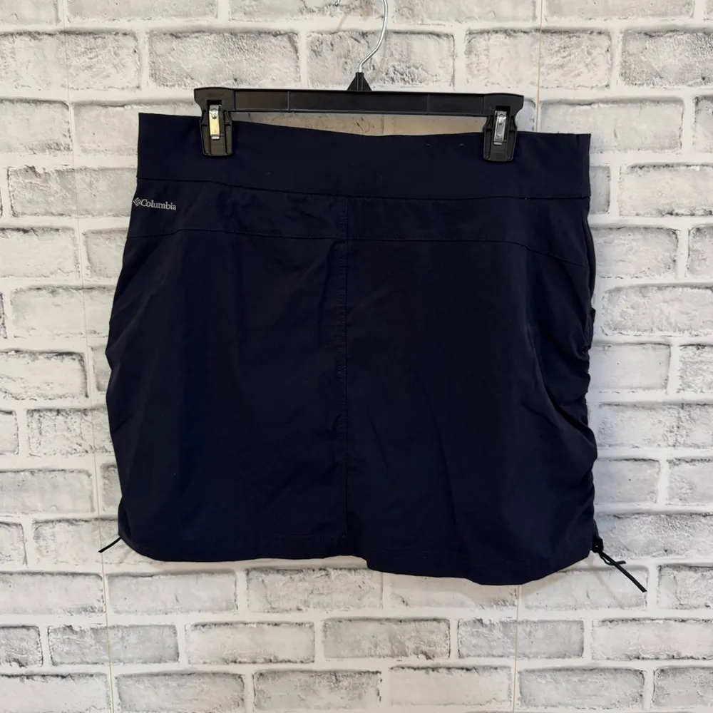 Women’s Columbia navy blue athletic skort Size Large - Image 2