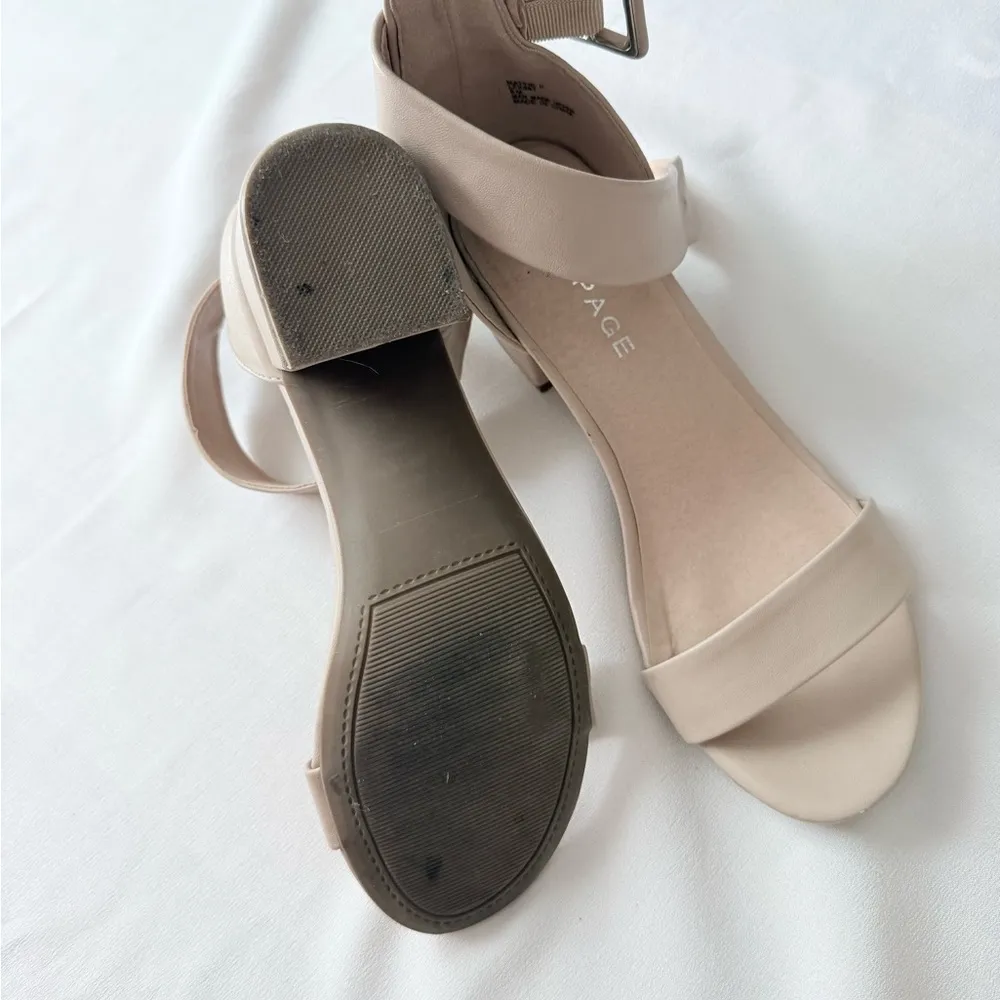 Rampage Cream Block Heel Ankle Strap Heels - Image 4