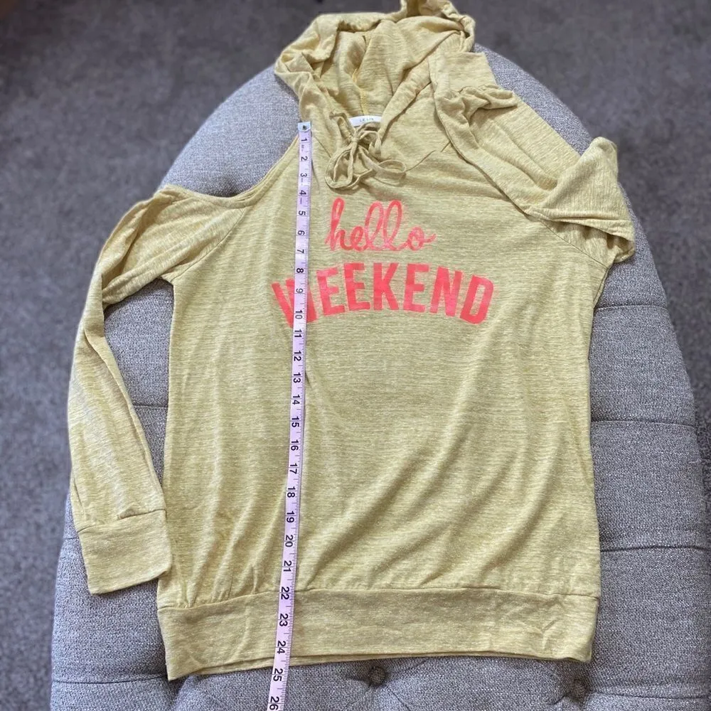 ‎“Hello Weekend” Graphic Cold Shoulder Hoodie - Image 12