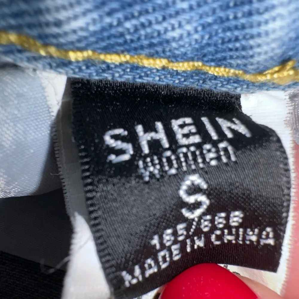 Letter & Cartoon Wide Leg Ripped Patch Denim Jeans - Image 7