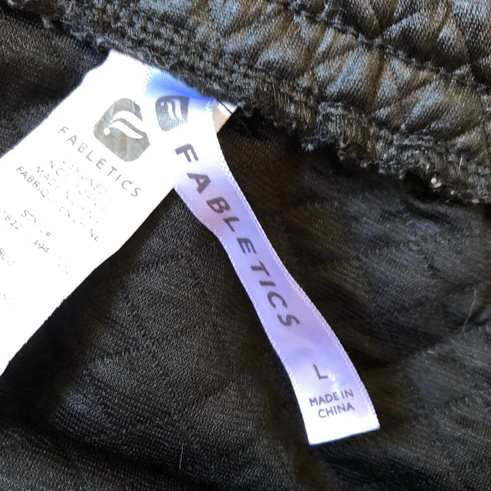 Fabletics EUC Women's Fabletics Manila Coated Black Quilted Mini Skirt Size L - Image 6