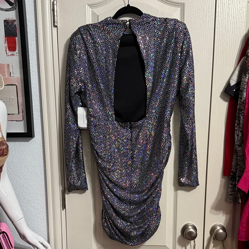 💙💖 NWT Alexia Admor Rainbow Sequin Long Sleeve Open Back Dress - Image 5