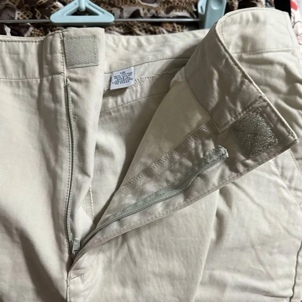 Old Navy creame ankle skirt with slit in back, zippered front with velcro , fron - Image 7