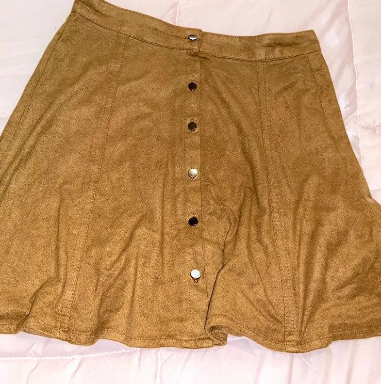 Bajee Collection Tan Suede Skirt - Image 3