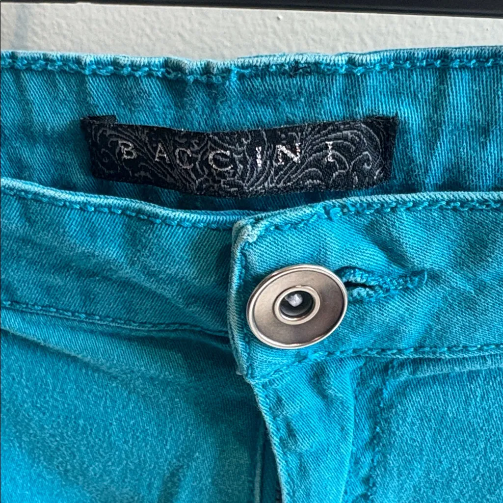 Baccini | Bright Blue Teal Bermuda Shorts w/ Pockets Size 16W - Image 2