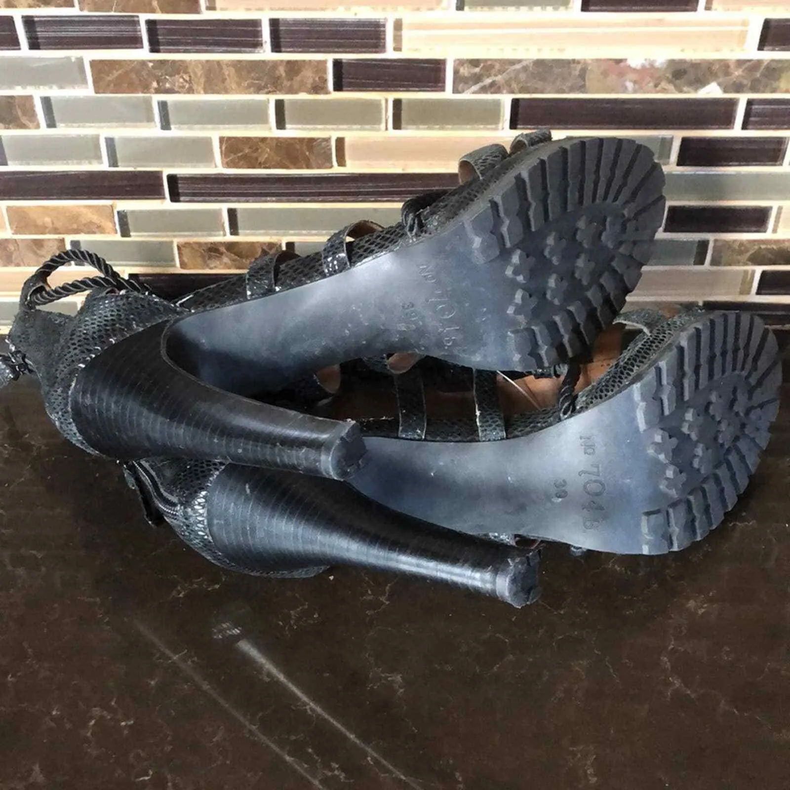 No. 704b strappy cord faux snake print heels 39 Women’s Size 8.5 - Image 6