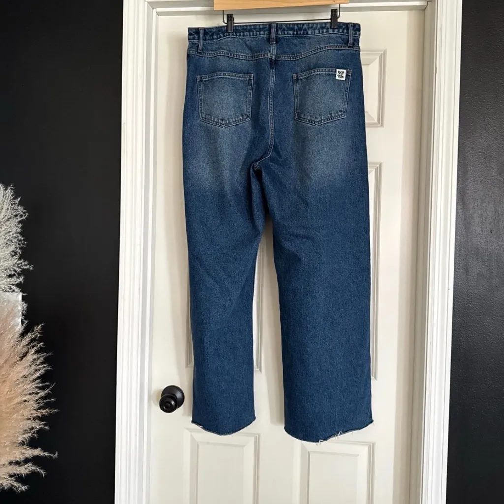 Lucy & Yak Carter - Image 6