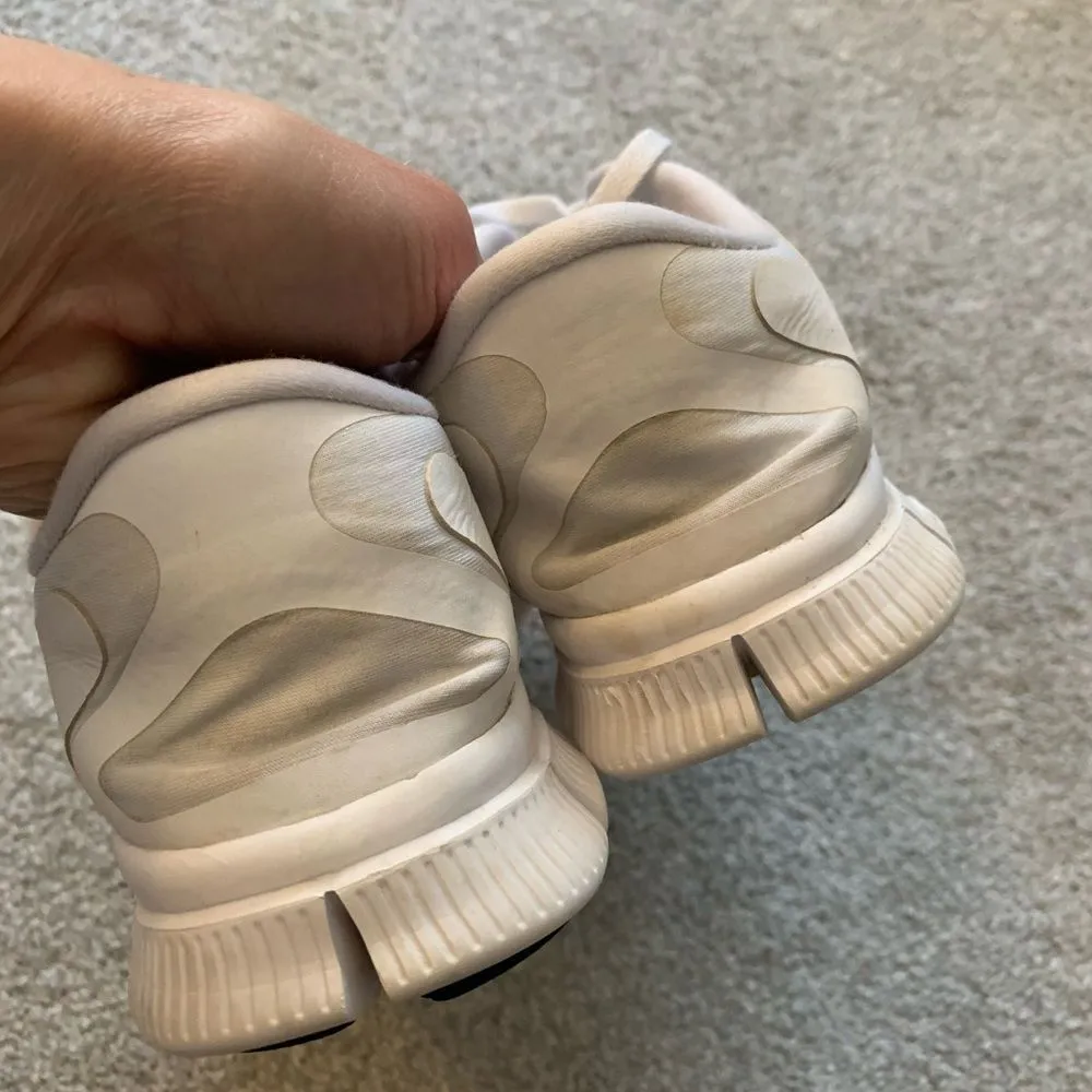 Free Run Sneakers White Size 8 - Image 5