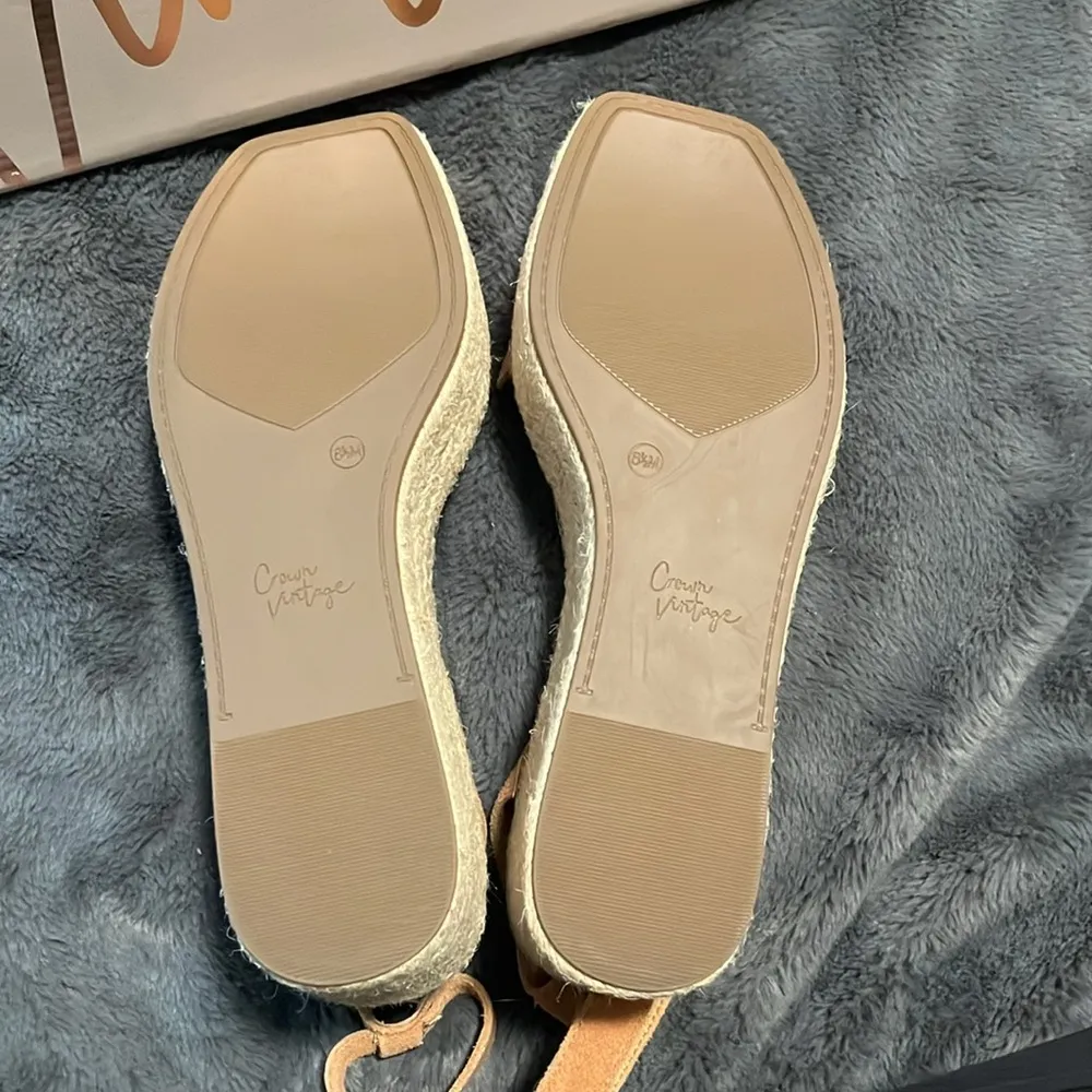 NIB Women’s Crown Vintage Suede/Cork Espadrille Sandal Size 8.5M Tan - Image 6