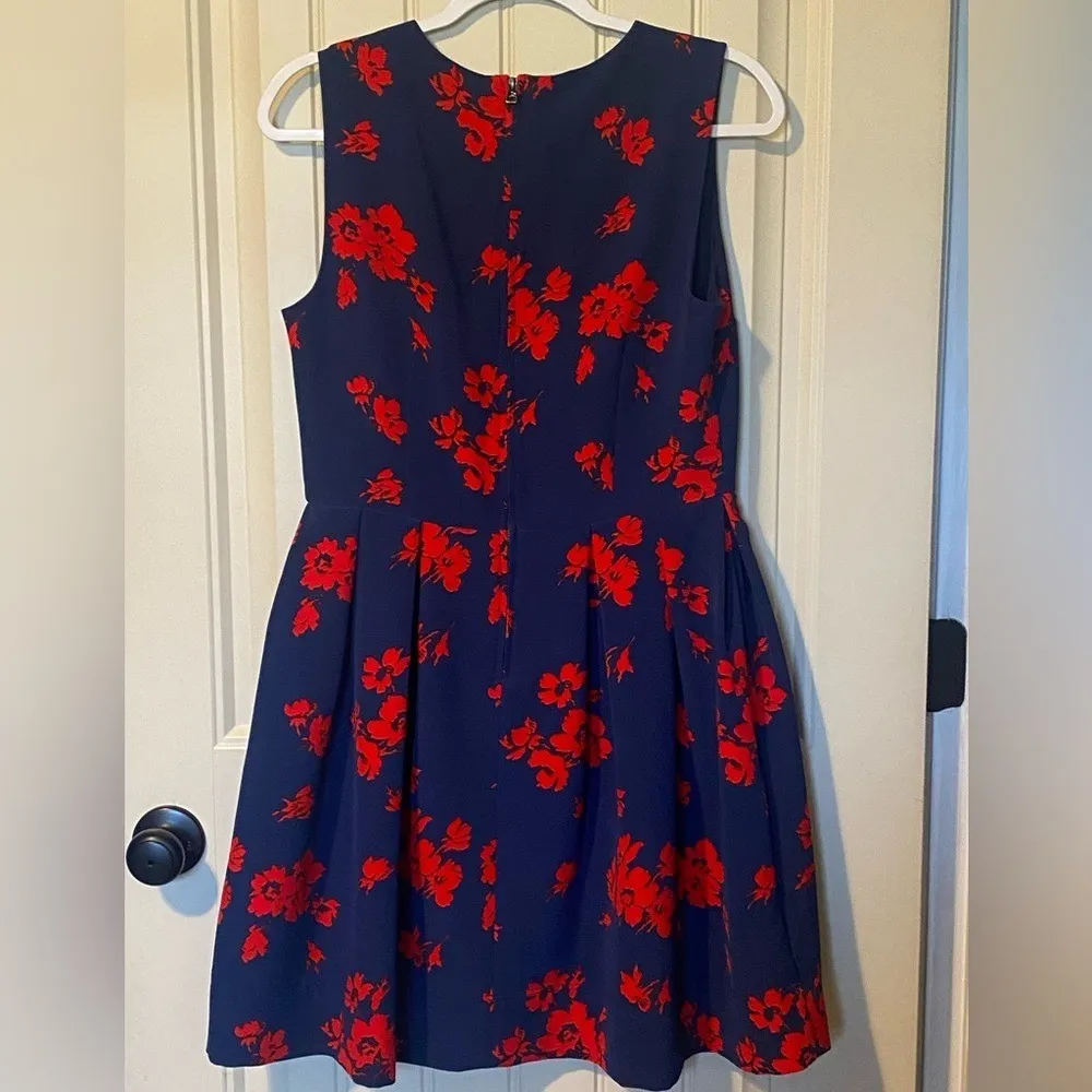Gap Navy Blue/Red Fit and Flare Floral Sleeveless Dress - Image 3